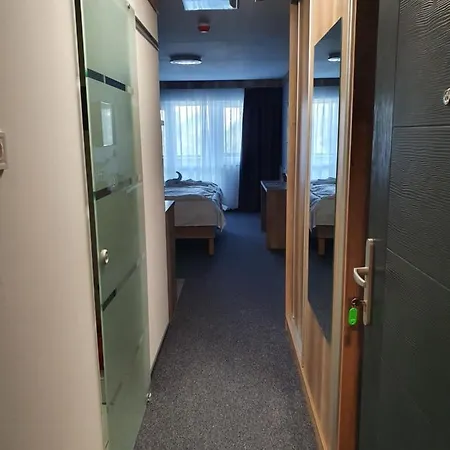 מלון Minihotel Pápa